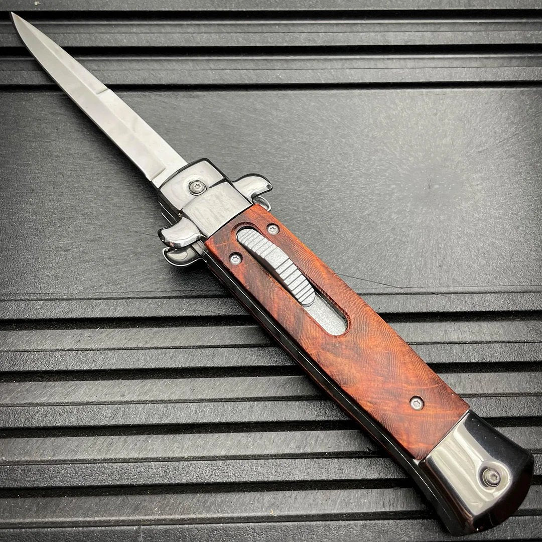 Classic gentleman Italian-style knife with wood-look handle